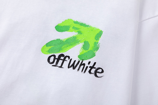 オフホワイト 新しいクラシックなゆったりとした半袖Tシャツ