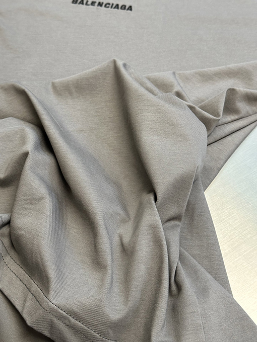 バレンシアガ 新しい配色のアルファベットプリント刺繍半袖Tシャツ