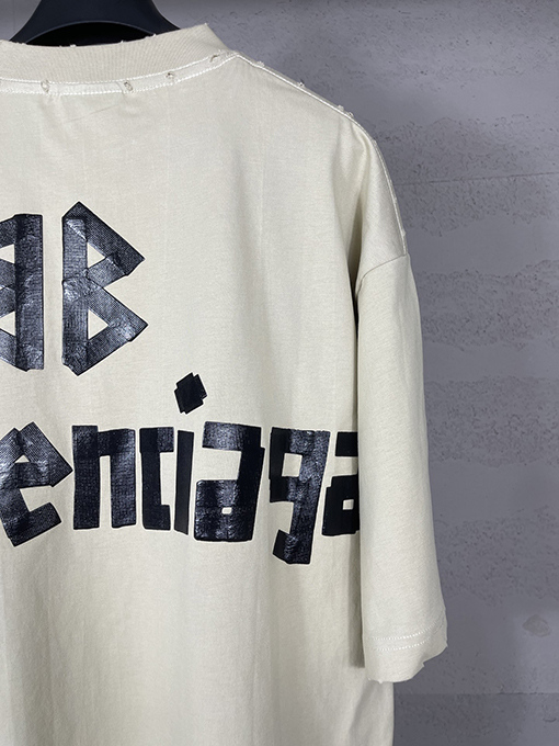 バレンシアガ マスキングテーププリントウォッシュブラッシング半袖Tシャツ