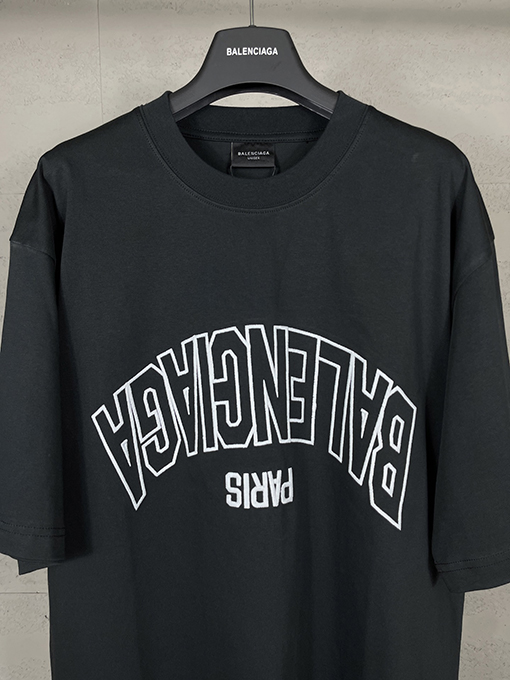 バレンシアガ 新しいフロントミラーバック文字刺繍半袖Tシャツ