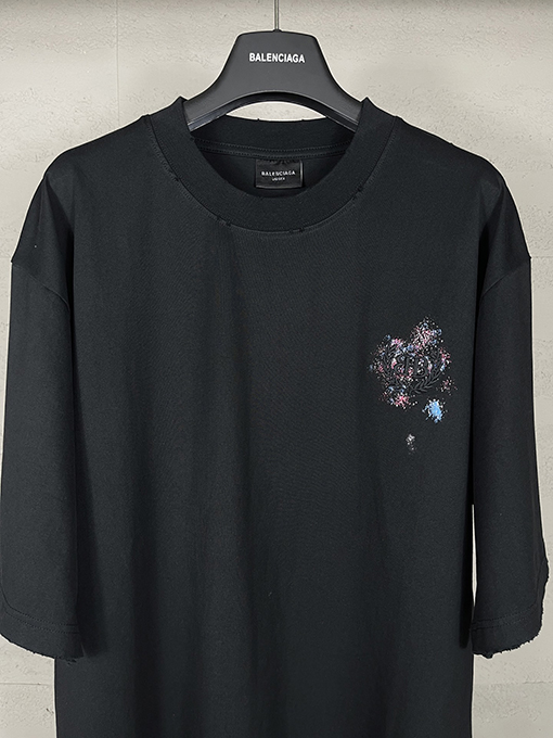 バレンシアガスーパーコピー 後ろの文字カラー手描き落書きカラークラッシュ古い半袖Tシャツ