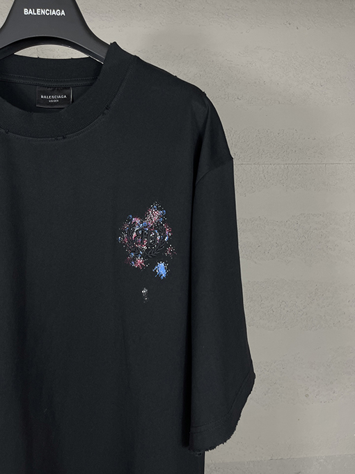 バレンシアガスーパーコピー 後ろの文字カラー手描き落書きカラークラッシュ古い半袖Tシャツ