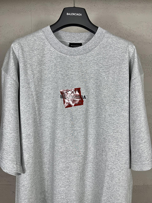 バレンシアガコピー アルファベットのロゴ刺繍テーププレス半袖Tシャツ
