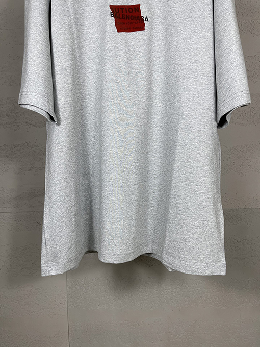 バレンシアガコピー アルファベットのロゴ刺繍テーププレス半袖Tシャツ