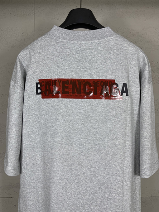 バレンシアガコピー アルファベットのロゴ刺繍テーププレス半袖Tシャツ