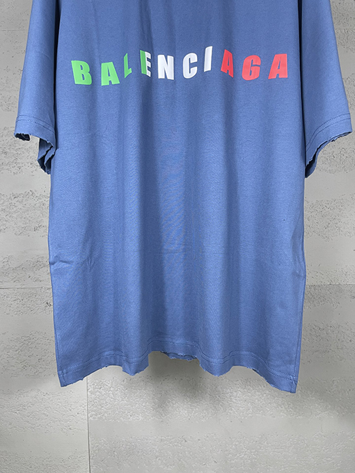 バレンシアガ イングリッシュカラーロゴフォームプリントウォッシュ磨かれた古い半袖Tシャツ