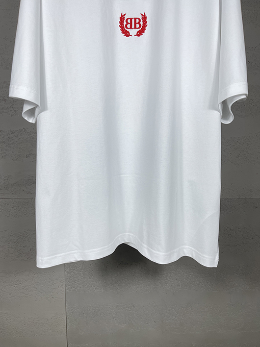 バレンシアガスーパーコピー 新しい麦穂文字ロゴ胸刺繍洗水半袖Tシャツ