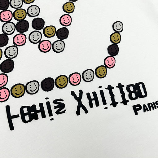 ルイヴィトン NIGO コラボスマイリープリント半袖Tシャツ