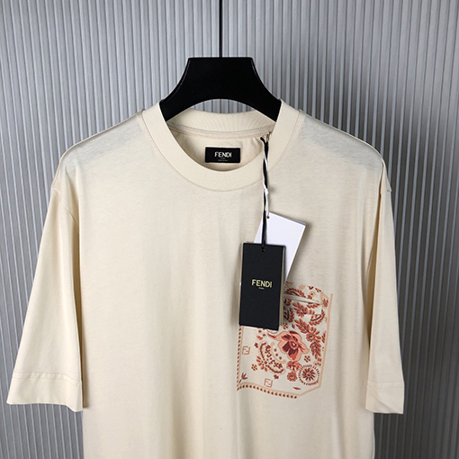 フェンディ 新しい胸ポケットプリント半袖Tシャツ