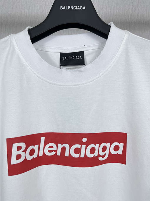 バレンシアガプリント半袖Tシャツ
