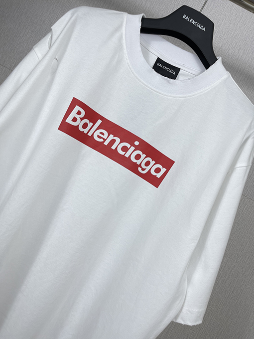 バレンシアガプリント半袖Tシャツ