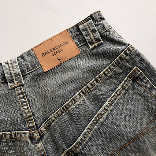 バレンシアガ新しいBaggyダークブルーデニムパンツ