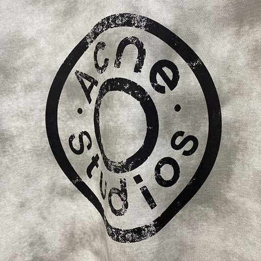 アクネストゥディオズ 新しい塩を炒めて水を洗って古い半袖Tシャツ