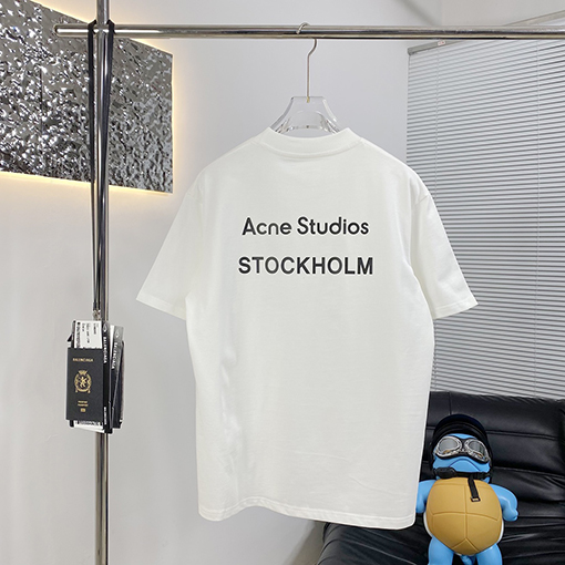 アクネストゥディオズ 新しい前後プリント半袖Tシャツ