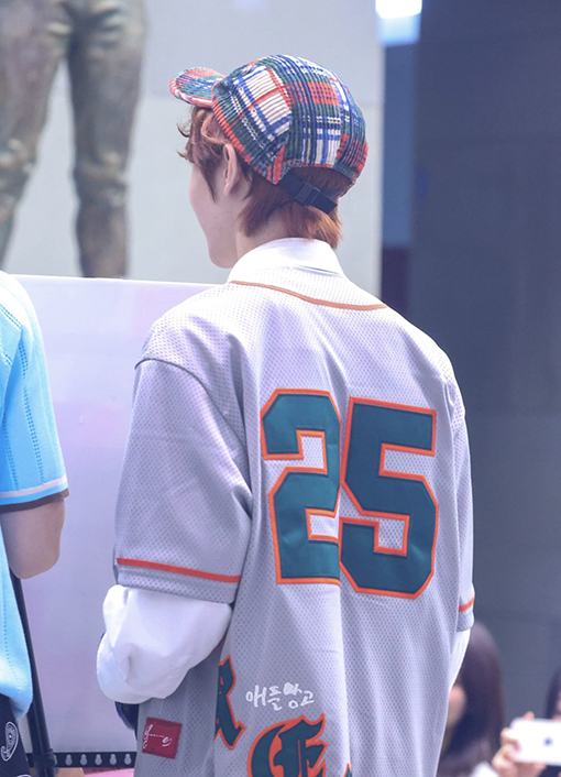 シュプリームコピー SS25 OLD ENGLISH BASEBALL JERSEY 25ベースボールTシャツ
