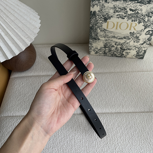 ディオールグレインレザー両面ベルト