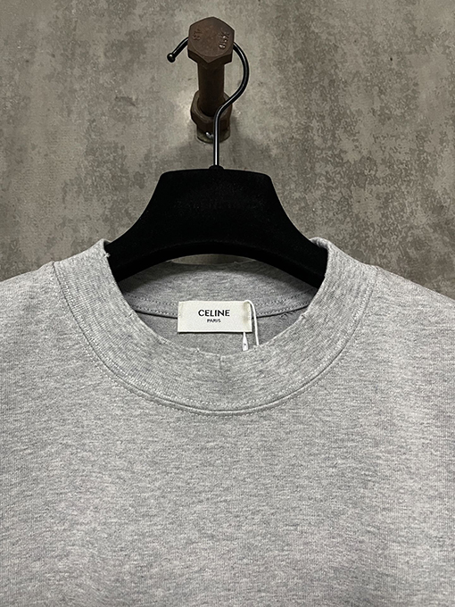 セリーヌ クラシックな小さなロゴプリントの重い半袖Tシャツ