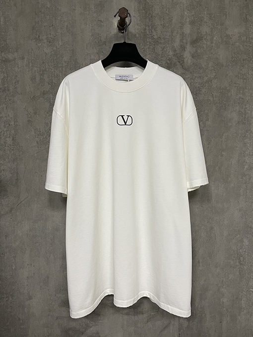 ヴァレンティノコピー 新しいロゴの文字プリント半袖Tシャツ