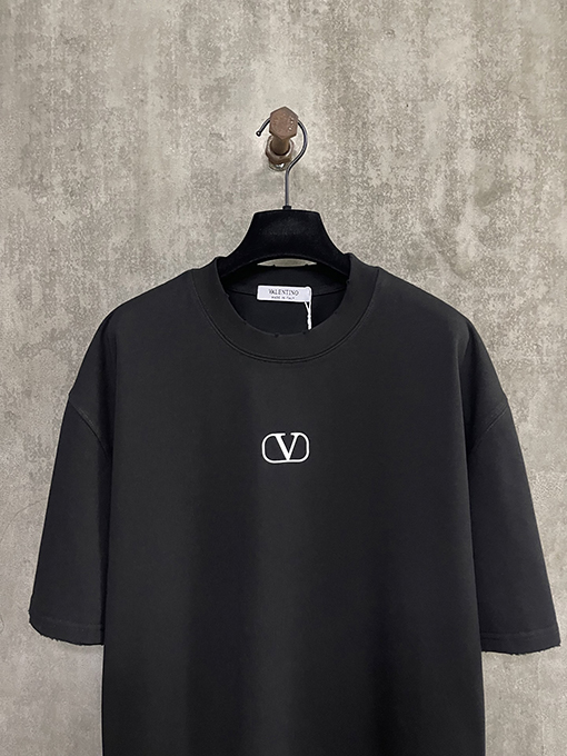 ヴァレンティノコピー 新しいロゴの文字プリント半袖Tシャツ
