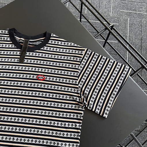 クロムハーツ ストライプサンスクリット半袖Tシャツ