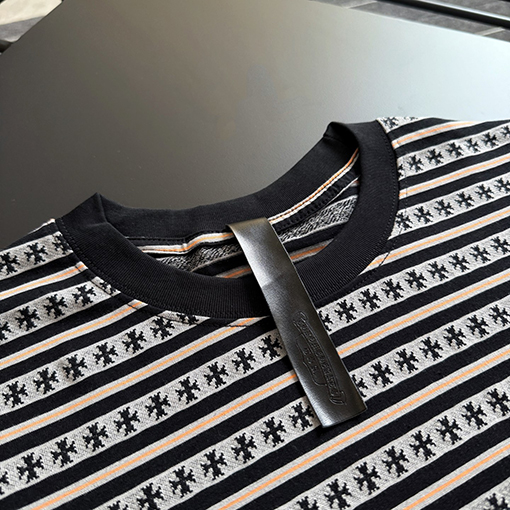クロムハーツ ストライプサンスクリット半袖Tシャツ