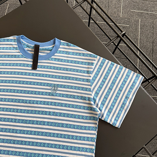 クロムハーツコピー 新しいストライプのサンスクリット半袖Tシャツ