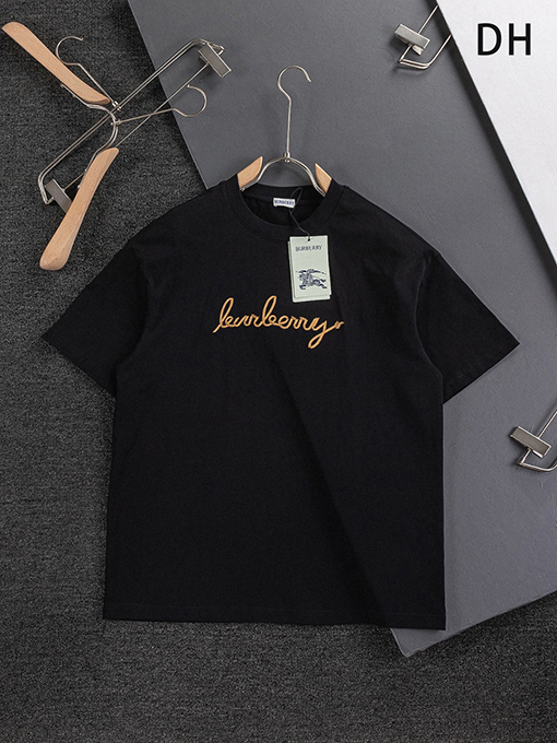 バーバリー 胸と背中のクラシックな金糸シンプルな文字刺繍ロゴ半袖Tシャツ