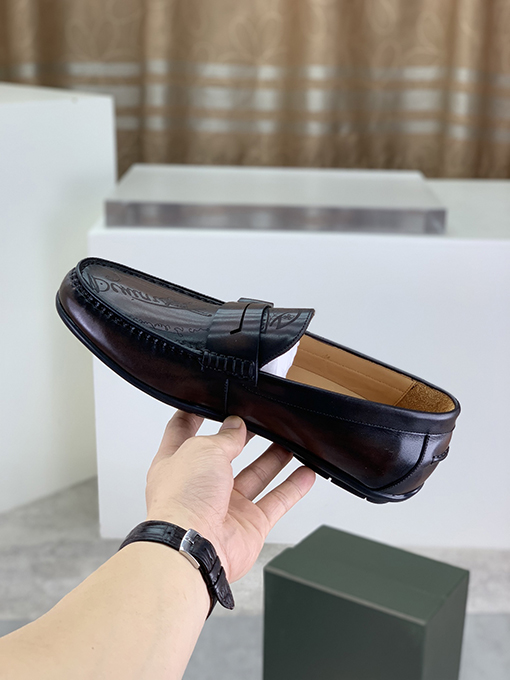 グッチ 新しい新しいビジネス革シューズ