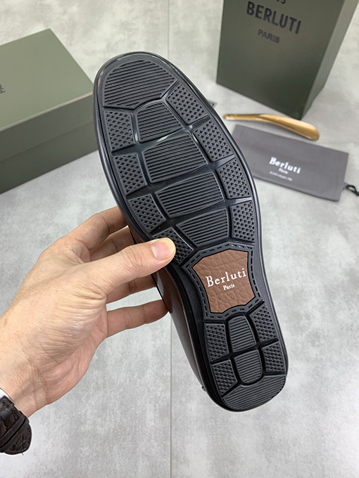 グッチ 新しい新しいビジネス革シューズ
