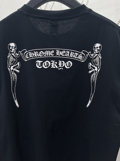クロムハーツコピー トレンディなトカゲの家族写真プリント半袖Tシャツ