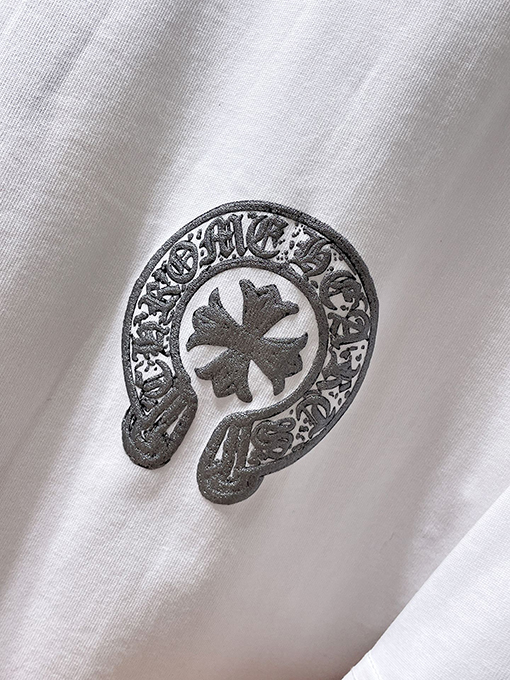クロムハーツ レトロな高級感のある磨かれた半袖Tシャツ
