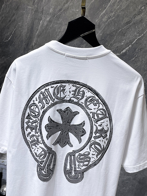 クロムハーツ レトロな高級感のある磨かれた半袖Tシャツ
