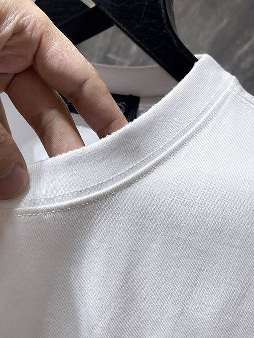クロムハーツ レトロな高級感のある磨かれた半袖Tシャツ