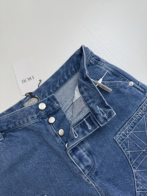 ディオール 新しい菱角線ファッション刺繍デニムパンツ