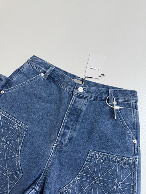 ディオール 新しい菱角線ファッション刺繍デニムパンツ