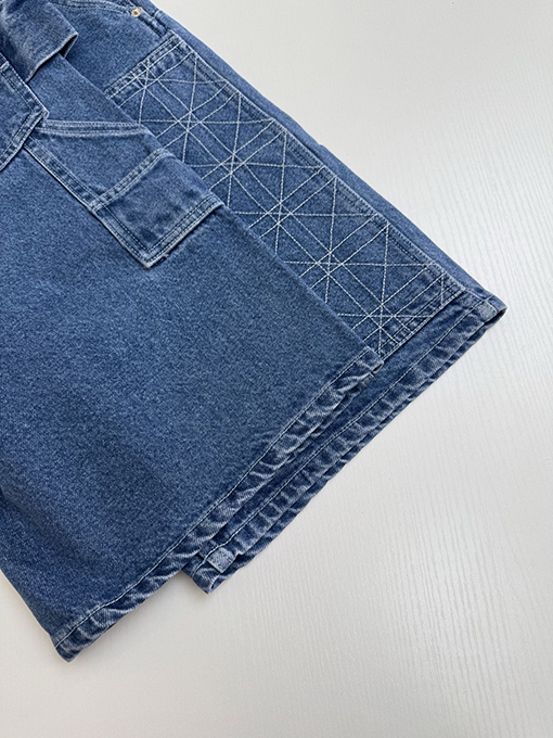 ディオール 新しい菱角線ファッション刺繍デニムパンツ