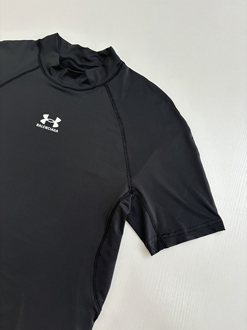 バレンシアガ パリの新しいX UNDコラボレーショントレーニング速乾性シャツ半袖Tシャツ