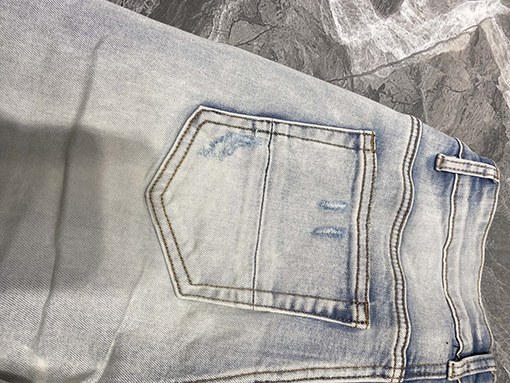 アミリ新しいロングジーンズ