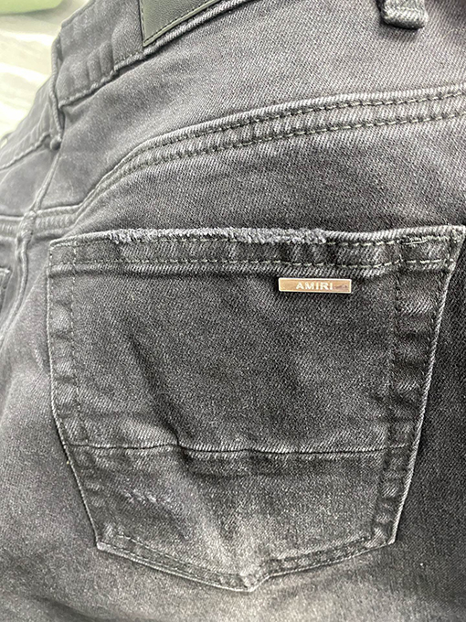 アミリjeans 25新しいジーンズ