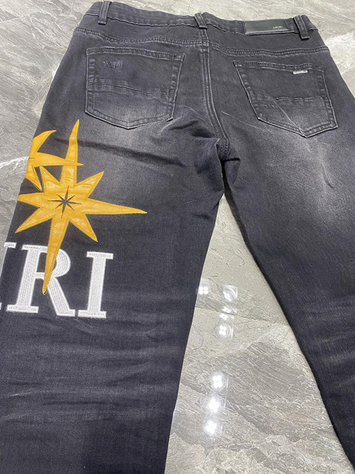 アミリjeans 25新しいジーンズ