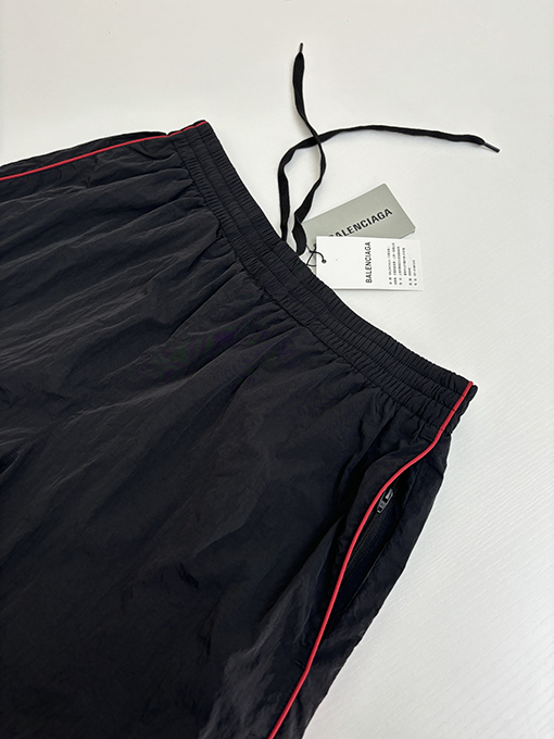 バレンシアガ 新しい Lionub マンチェスター・ユナイテッドのスポーツパンツ