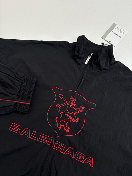 バレンシアガ 新しい Lionub マンチェスター・ユナイテッドのスポーツジャケット