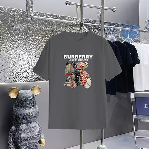 バーバリー プリントラウンドネック半袖Tシャツ