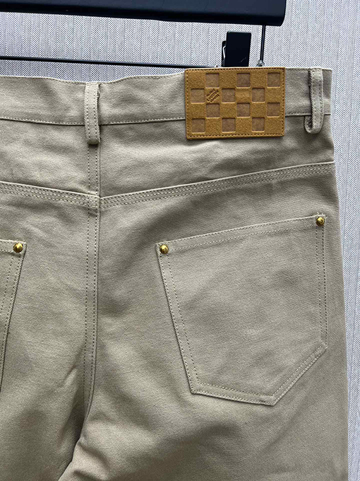 ルイヴィトン 新しいワークカーゴパンツ