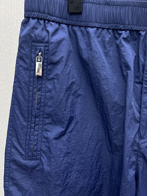 ディオール 新しい Dior ベルトバックルショーツ