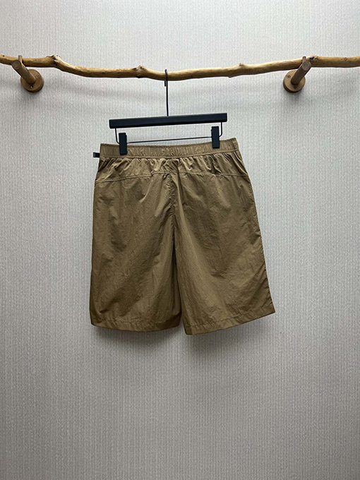 ディオール 新しい Dior ベルトバックルショーツ