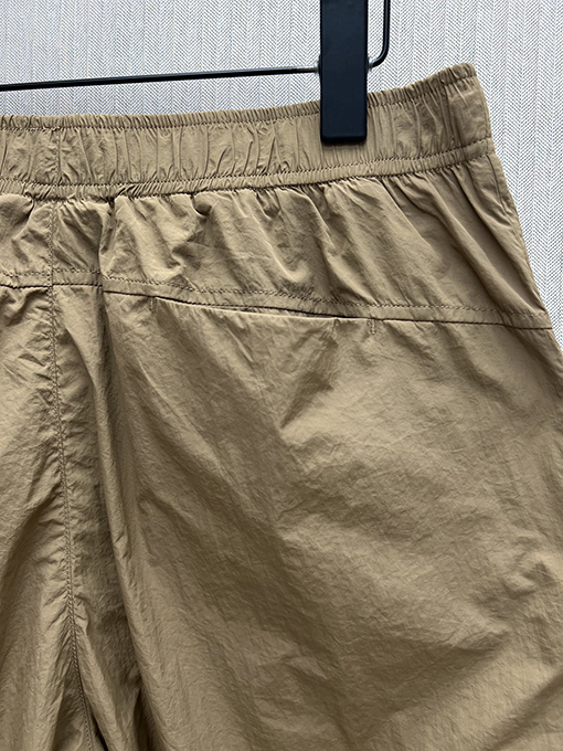 ディオール 新しい Dior ベルトバックルショーツ