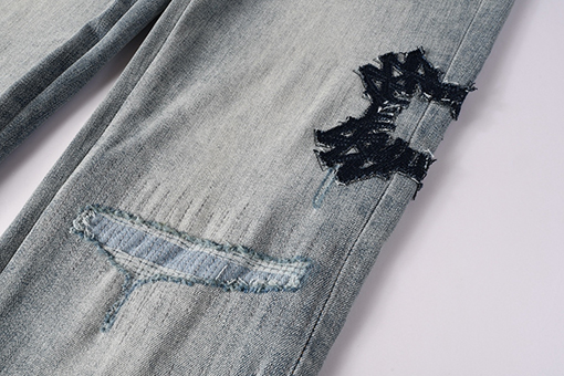 アミリ Jeans 新しいジーンズ