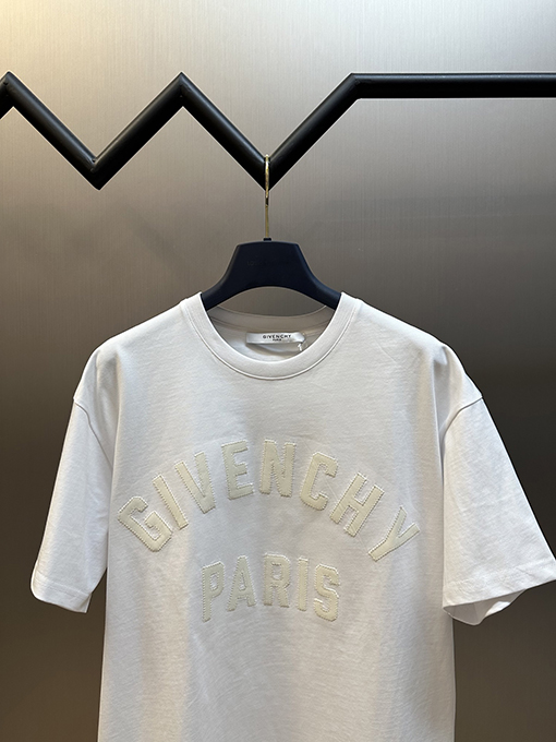 ジバンシイ 人柄パッチアルファベットクルーネック半袖Tシャツ