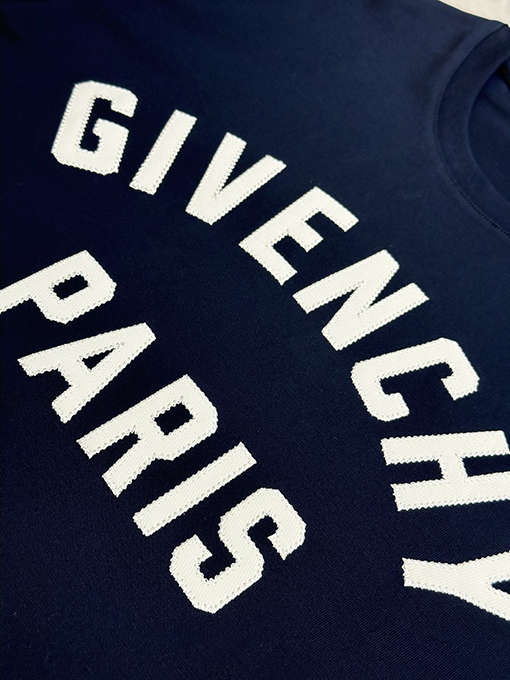 ジバンシイ 人柄パッチアルファベットクルーネック半袖Tシャツ